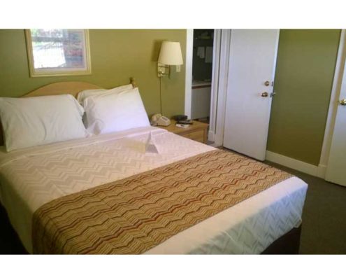 Okoboji Resort and Vacation Rental Bed